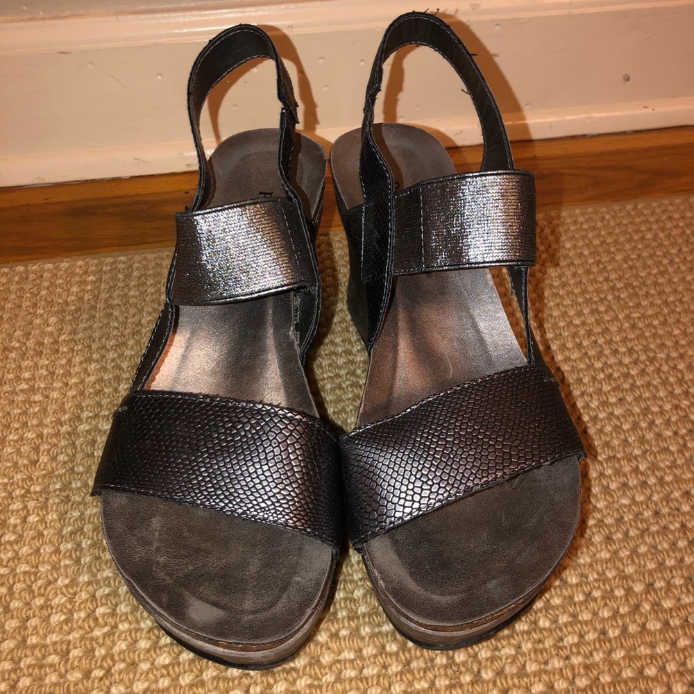 Pierre Dumas Hester Platform Wedge Sandals